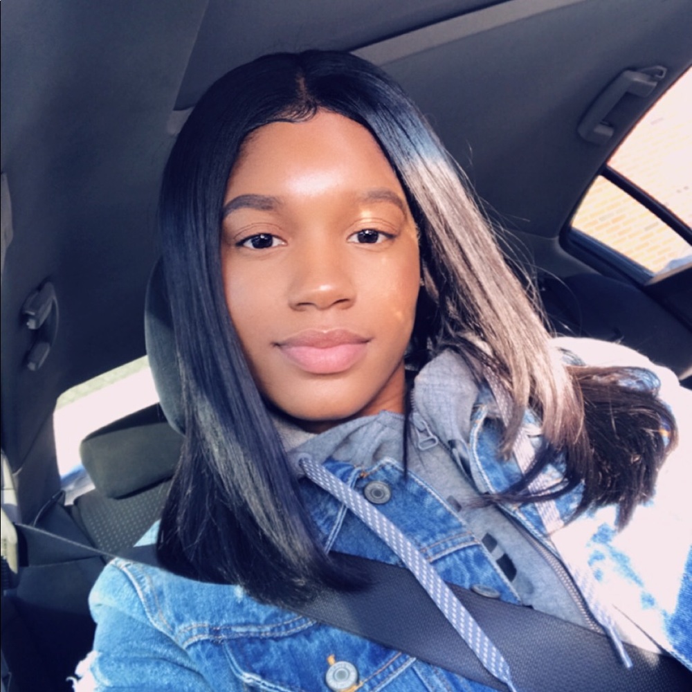 Meet your Posher, Desiraâe